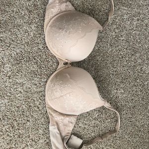 Nude Victoria’s Secret bra